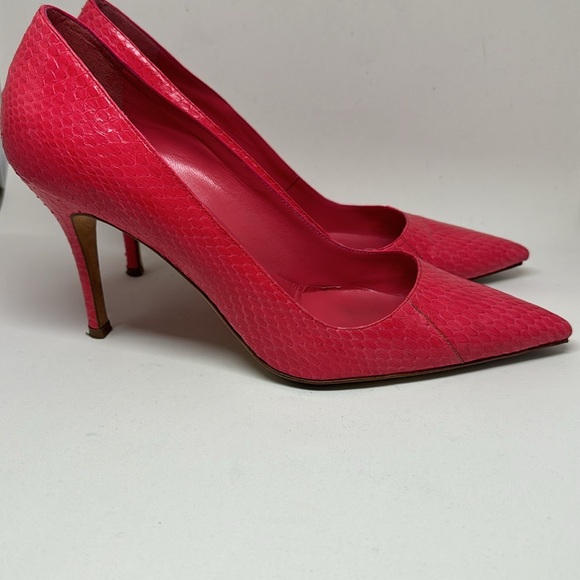 Manolo Blahnik Snake Skin Slip on Pumps, hot pink size 38.5 - Picture 3 of 4